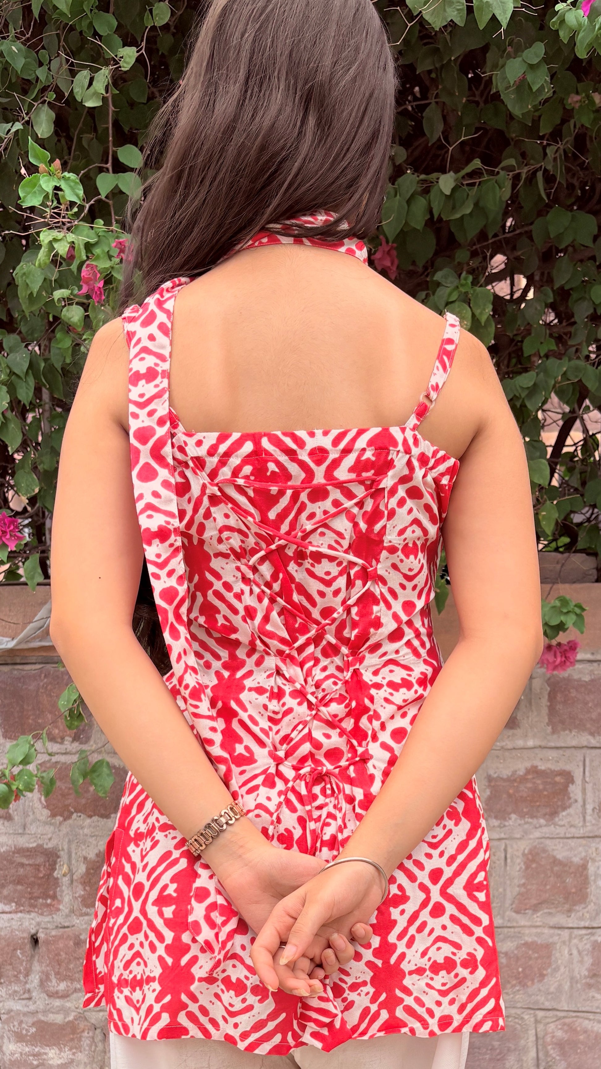 Pink Geometric Print Kurti With Scarf