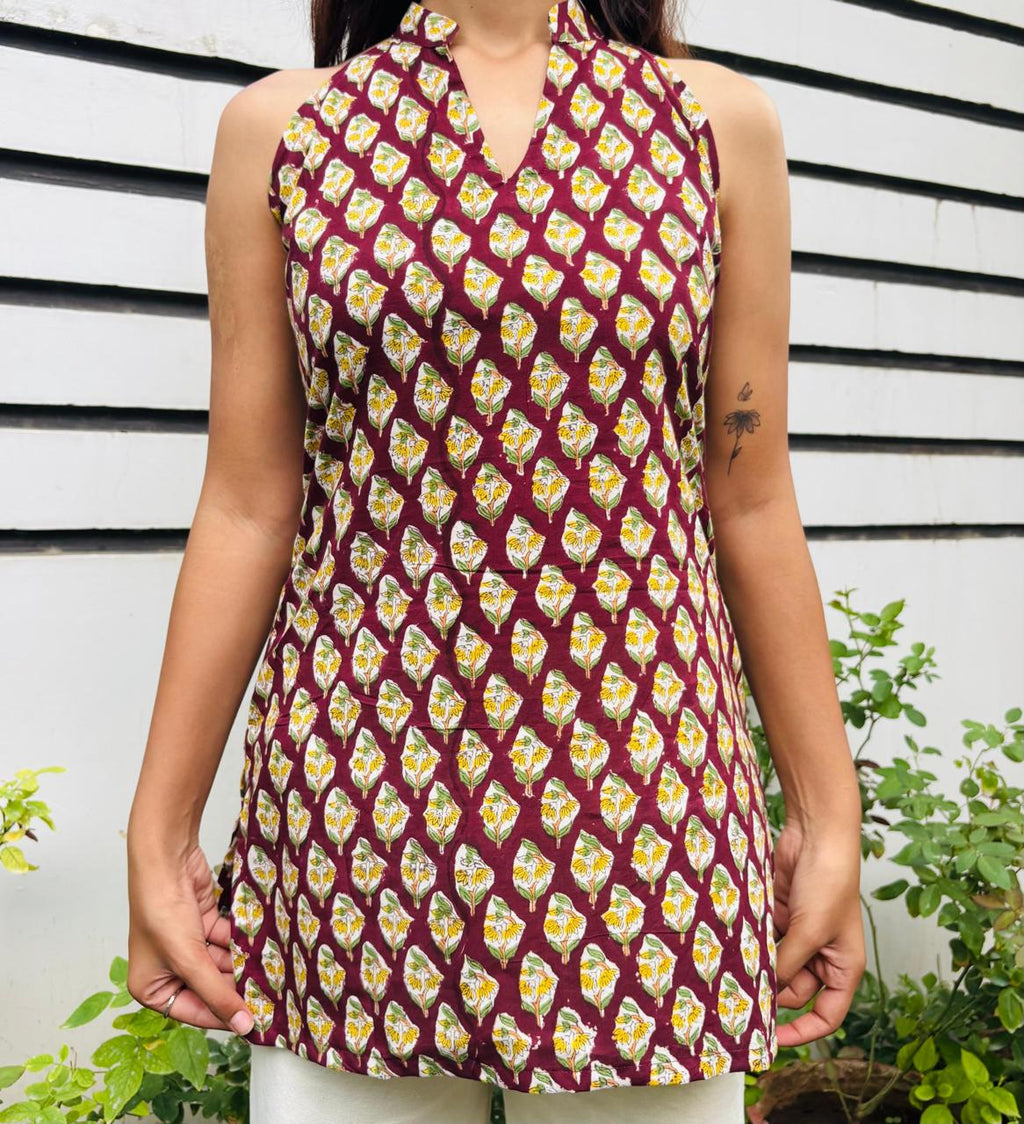 Maroon Mandarin Collar Cotton Kurti