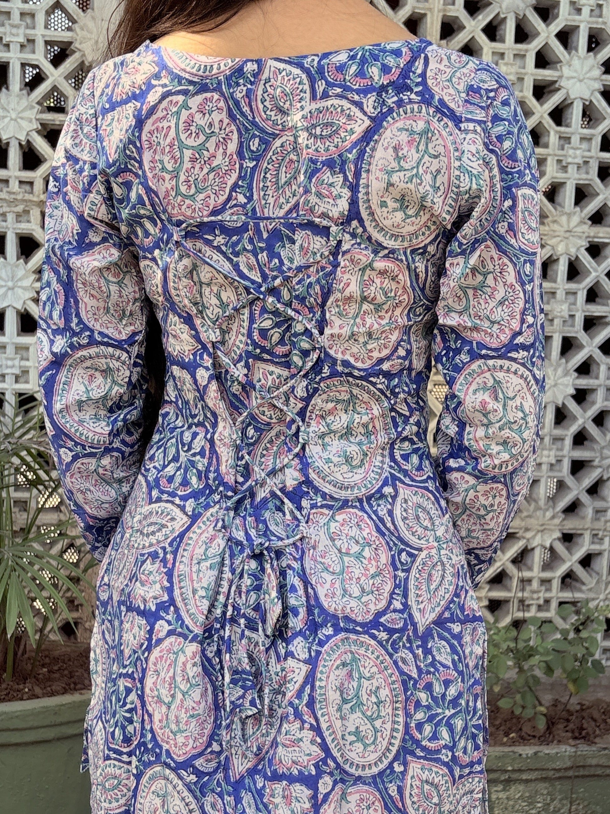 Blue Floral Print Cut-Out Neck Short Kurti