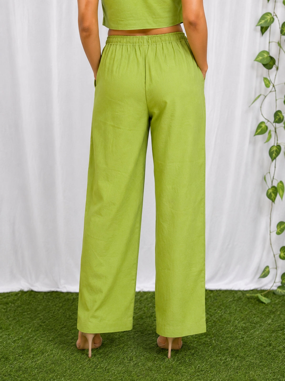 Women Cotton Flex Relaxed Straight Fit Trousers